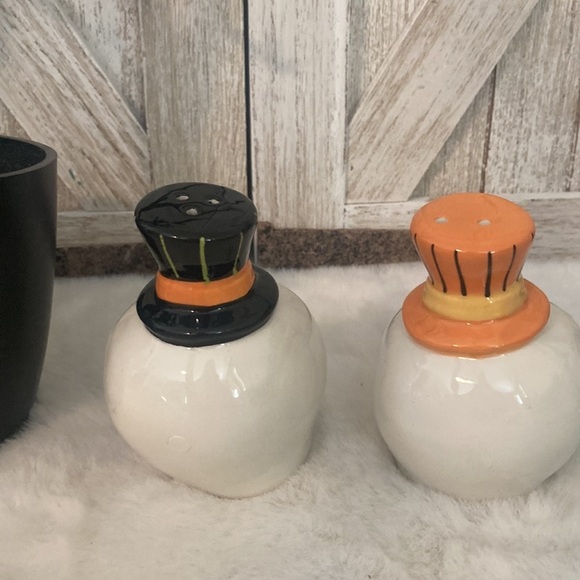 Transpac Halloween Skeleton Shakers - Picture 2 of 10